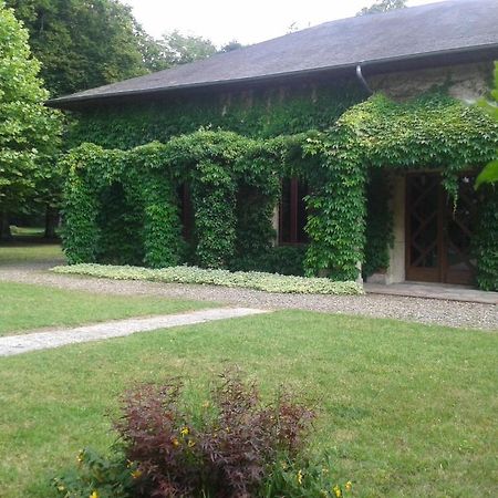 La Passagere Bed and Breakfast Hauterive  Exteriör bild