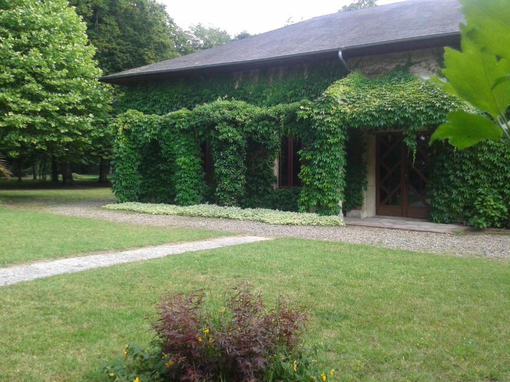 La Passagere Bed and Breakfast Hauterive  Exteriör bild